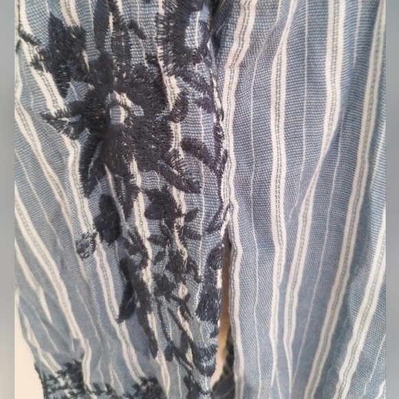 Floral, Embroidered Chambray Peasant Blouse - Picture 9 of 12